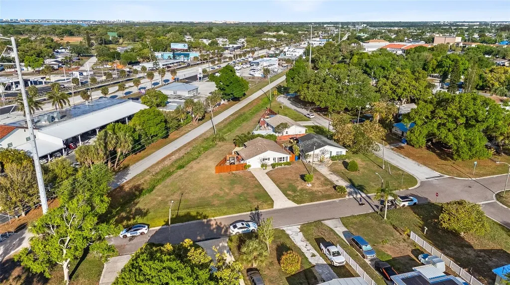 3312 74th Street N St Petersburg FL 33710