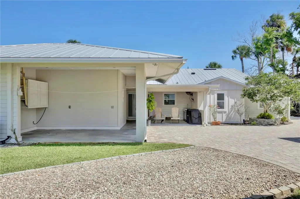 210 N Riverside Drive Edgewater FL 32132