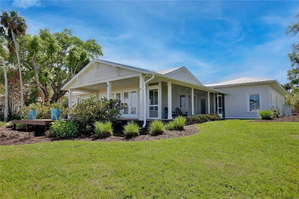 210 N Riverside Drive Edgewater FL 32132