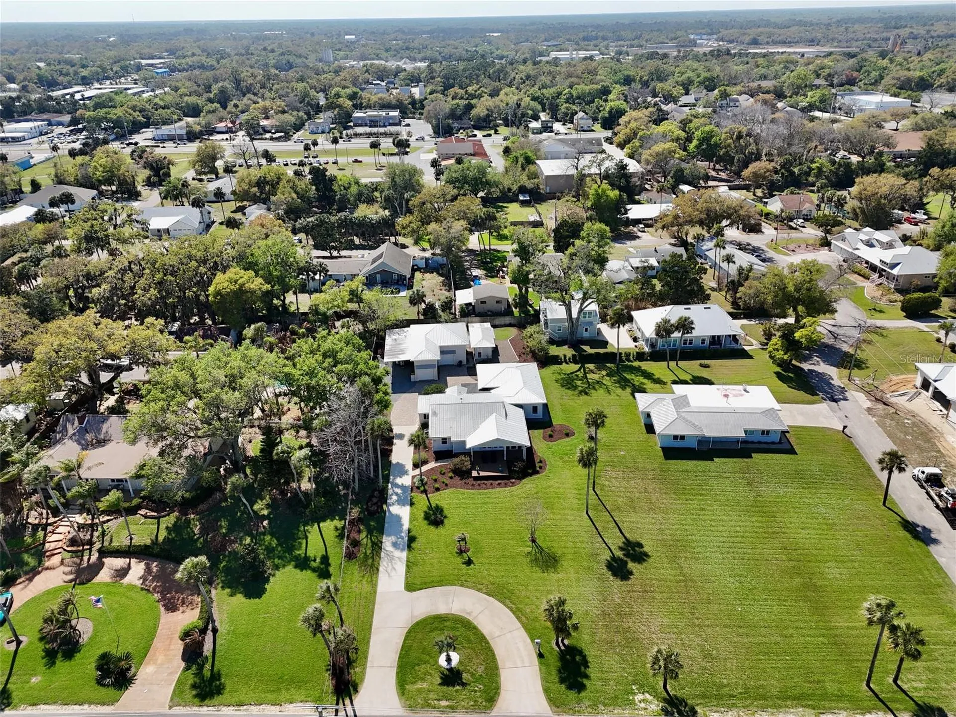 210 N Riverside Drive Edgewater FL 32132
