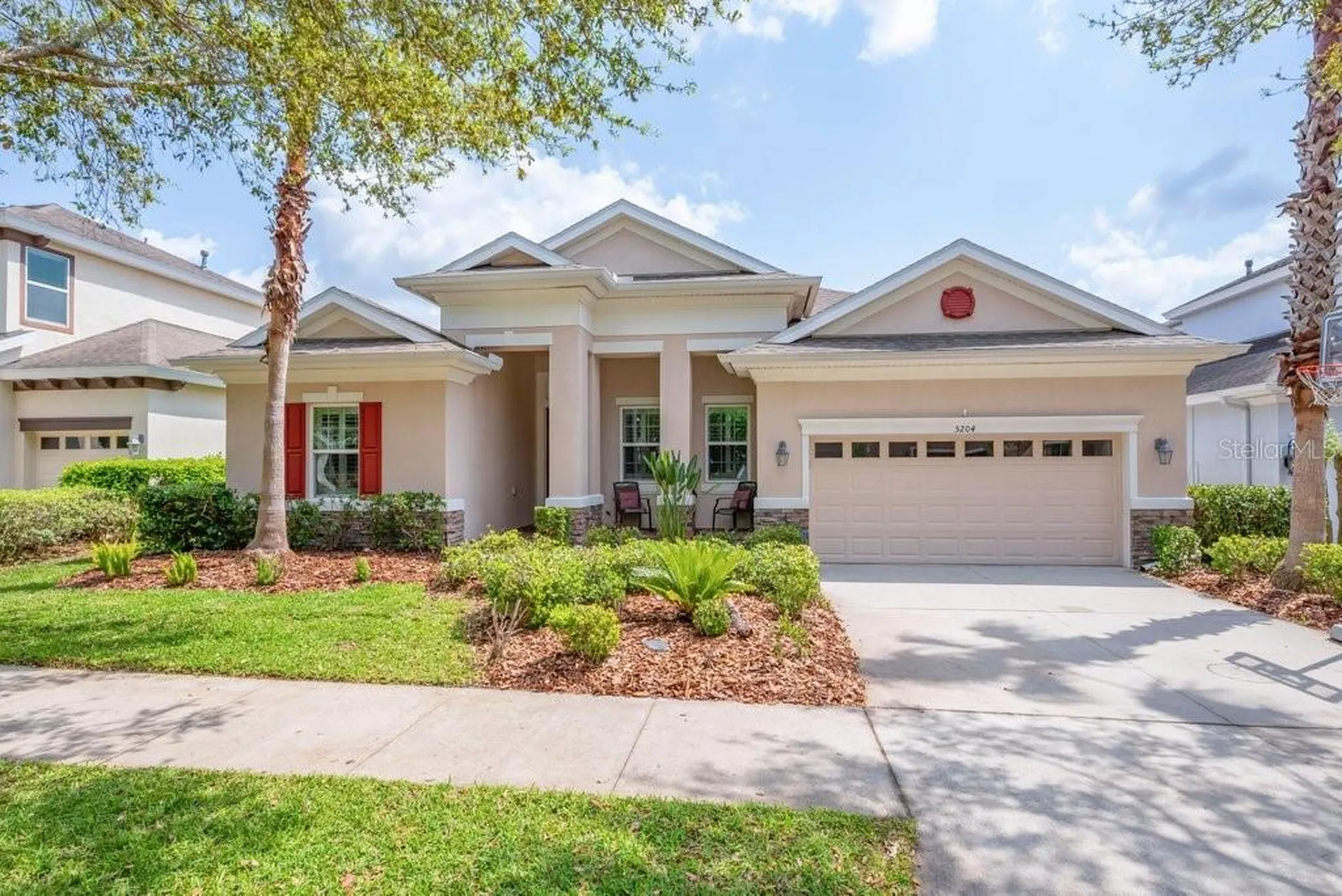 5204 Sparrowglen Place Lithia FL 33547