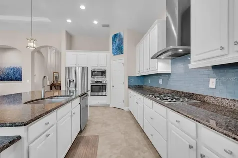 5204 Sparrowglen Place Lithia FL 33547