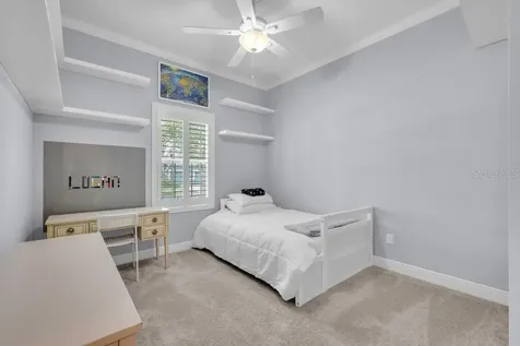 5204 Sparrowglen Place Lithia FL 33547