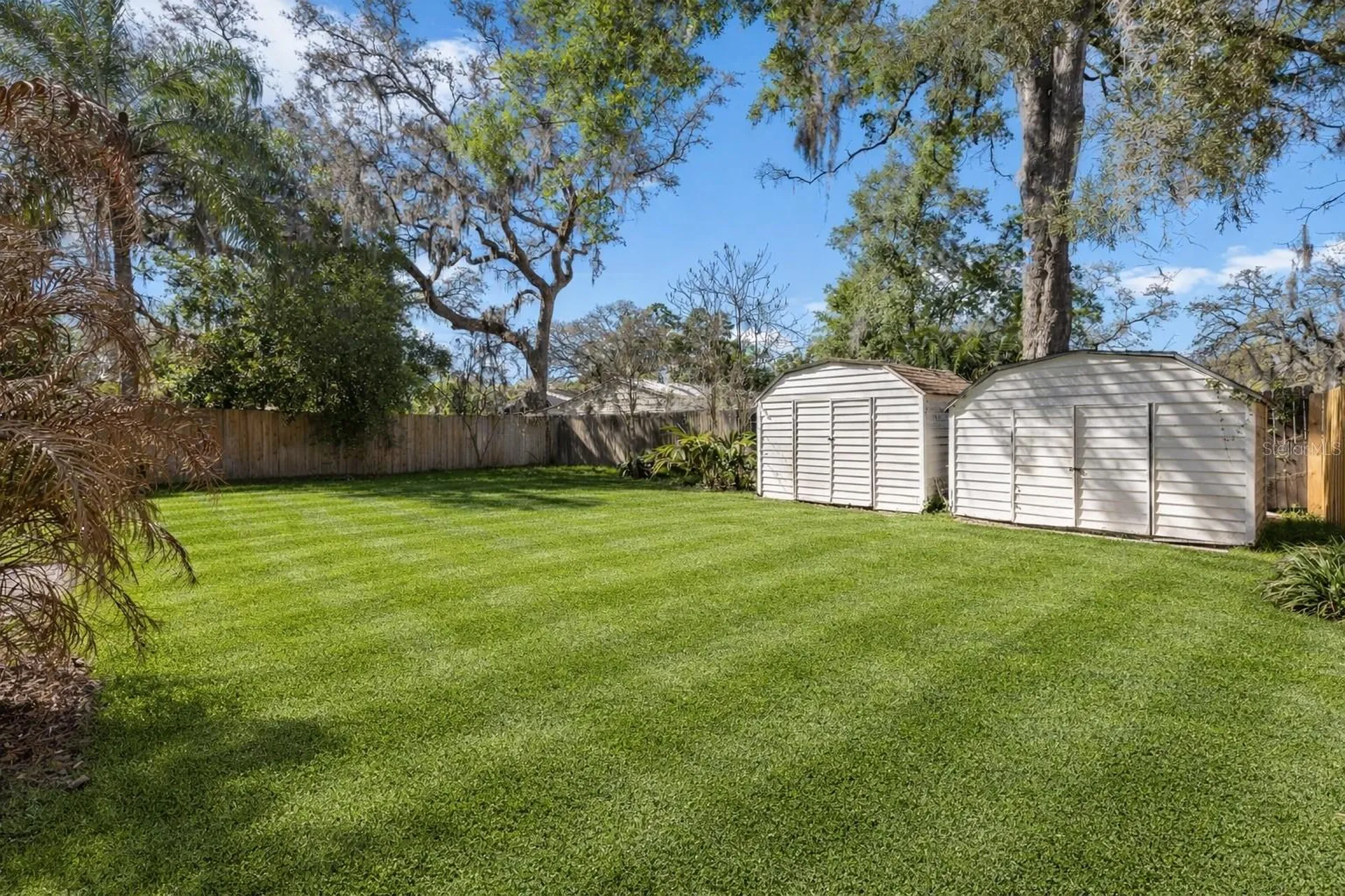 815 W Lowry Lane Tampa FL 33604