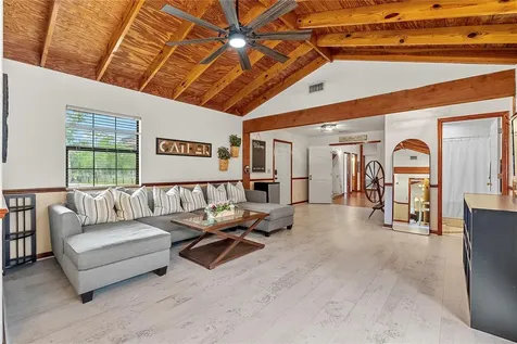 13910 Corkwood Lane Astatula FL 34705