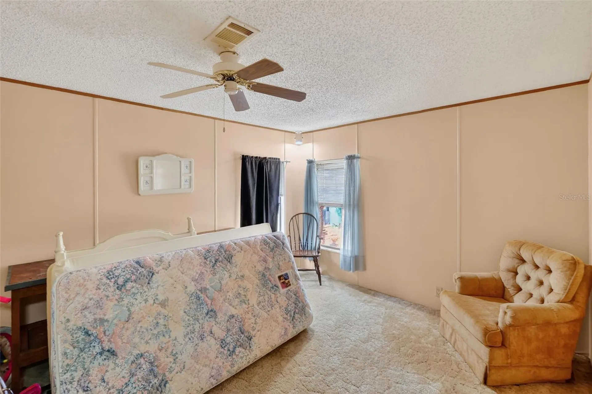 904 Maplewood Street Tavares FL 32778