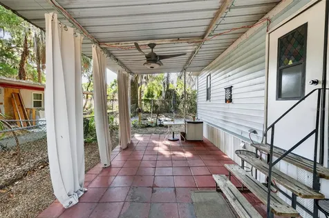 904 Maplewood Street Tavares FL 32778