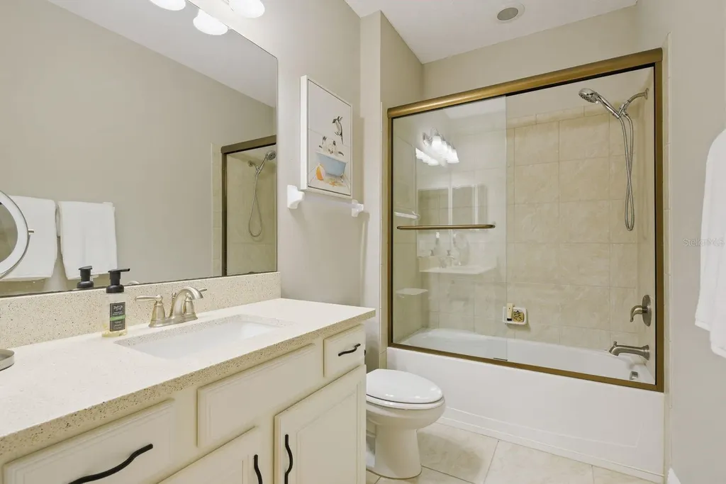 11636 Crowned Sparrow Lane Tampa FL 33626