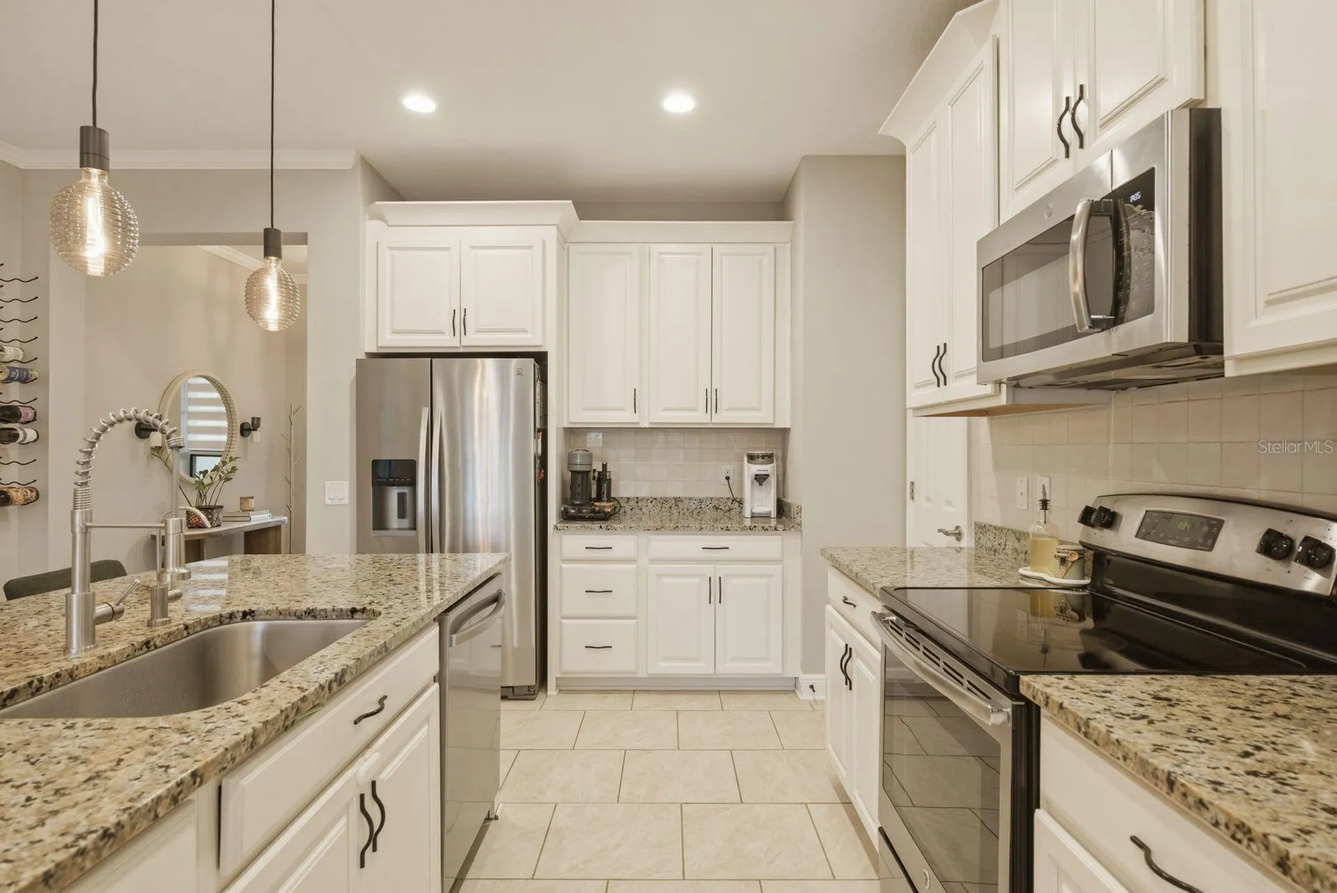 11636 Crowned Sparrow Lane Tampa FL 33626