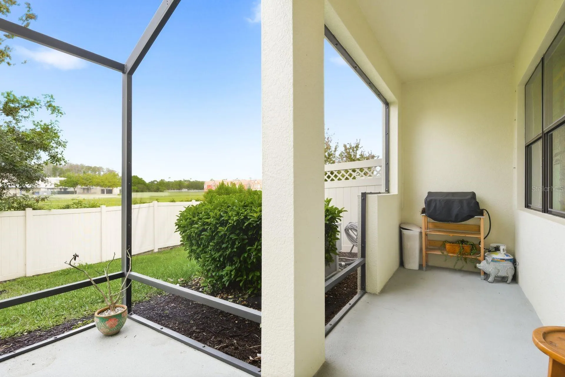 11636 Crowned Sparrow Lane Tampa FL 33626