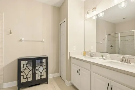 11636 Crowned Sparrow Lane Tampa FL 33626