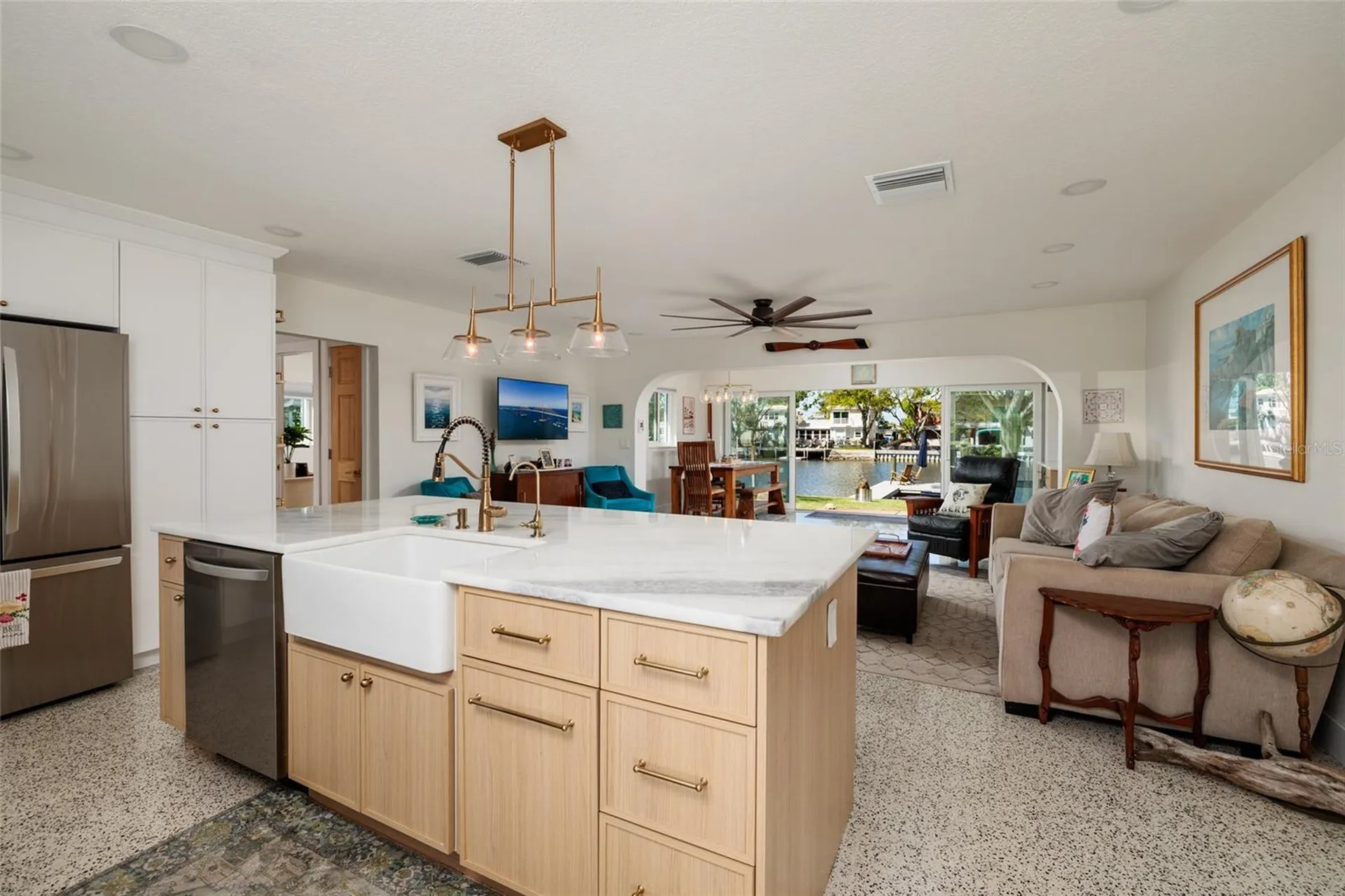 9298 Sun Isle Drive NE St Petersburg FL 33702