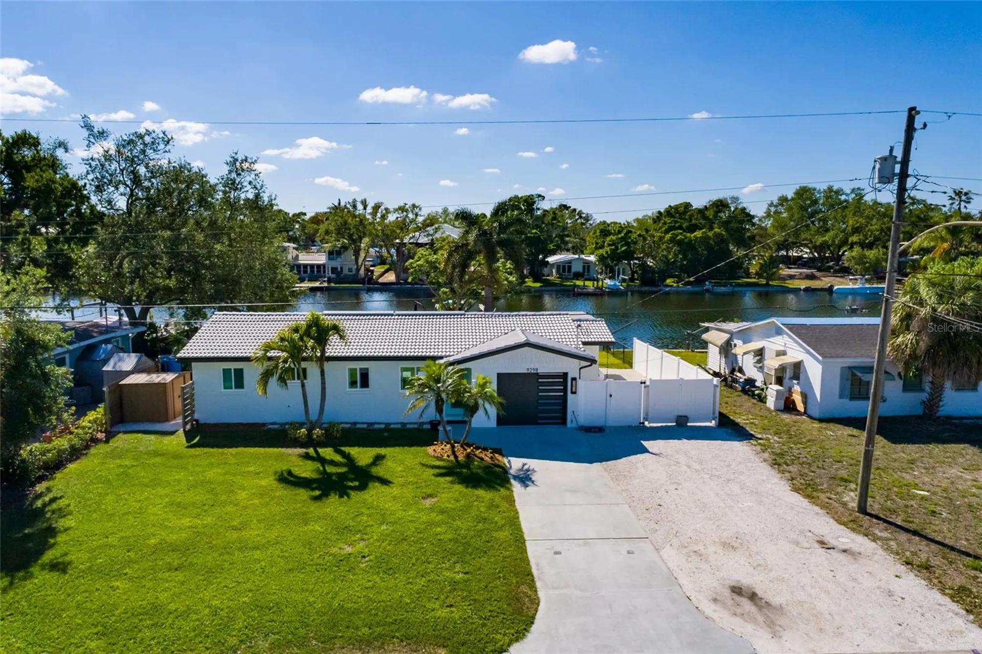 9298 Sun Isle Drive NE St Petersburg FL 33702