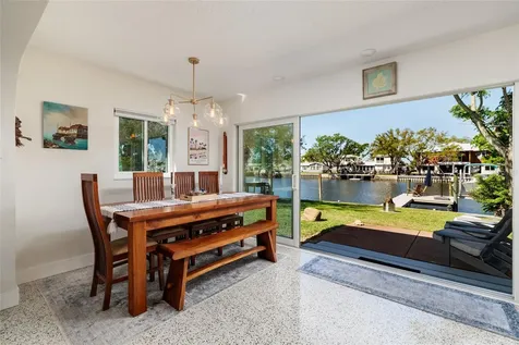 9298 Sun Isle Drive NE St Petersburg FL 33702