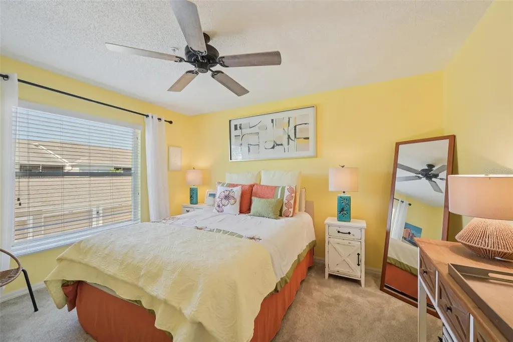 9550 High Gate Drive Sarasota FL 34238