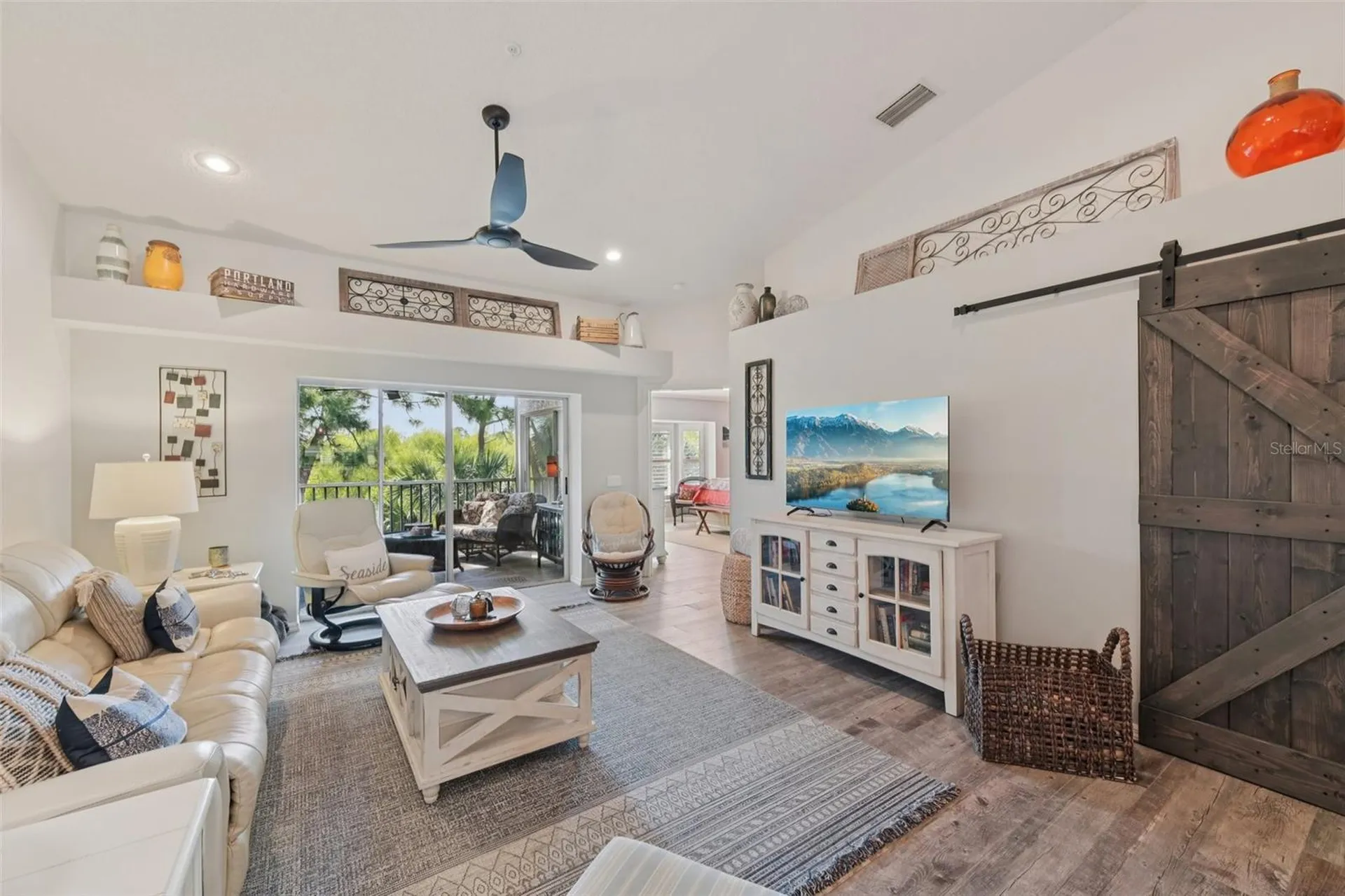 9550 High Gate Drive Sarasota FL 34238