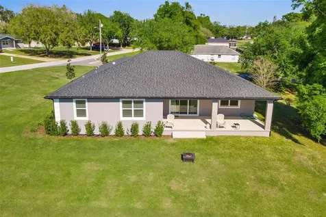 415 N Dixie Drive Howey In The Hills FL 34737