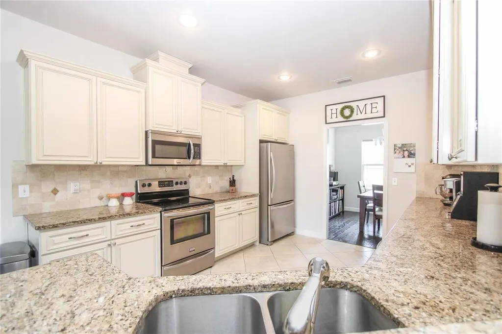 989 NW 231st Way Newberry FL 32669