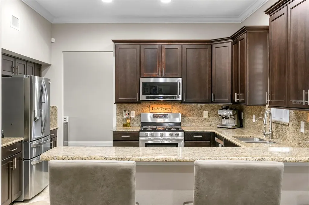 10121 Kingsbridge Avenue Tampa FL 33626