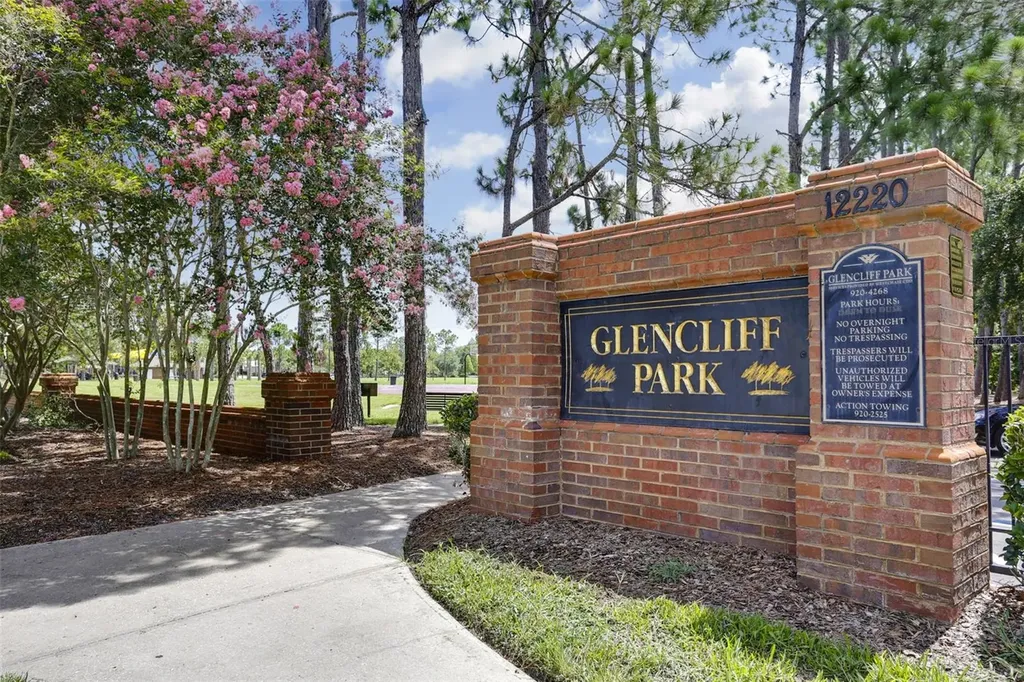 10121 Kingsbridge Avenue Tampa FL 33626