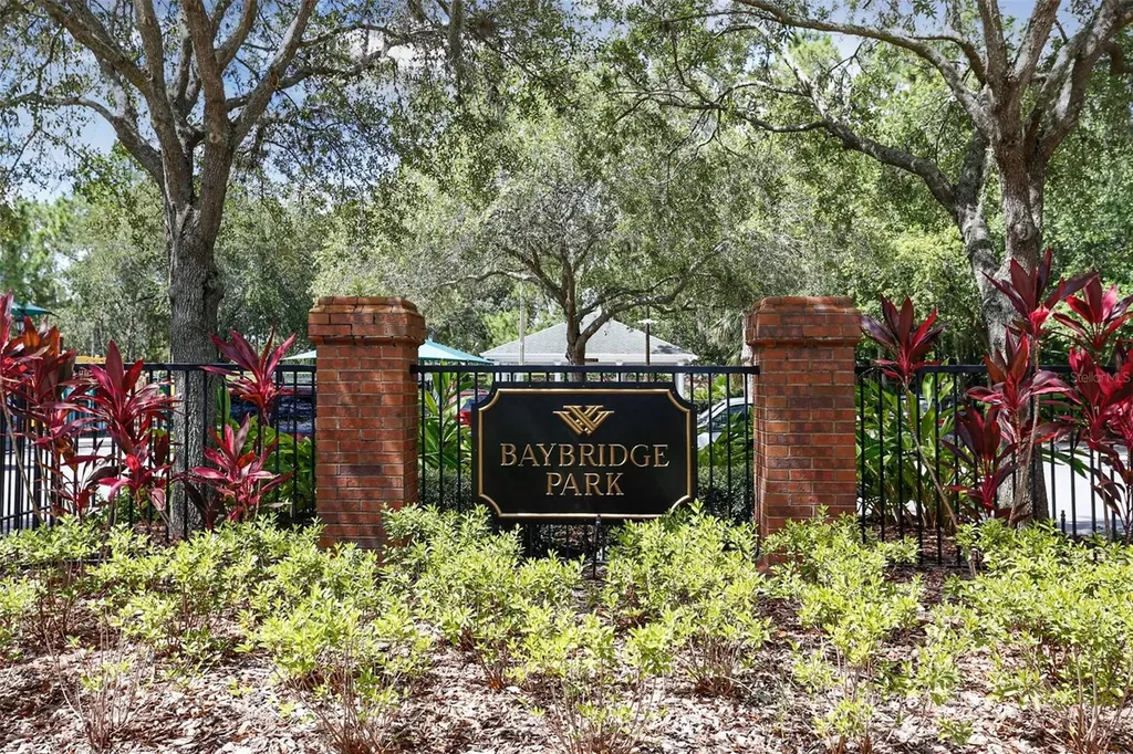 10121 Kingsbridge Avenue Tampa FL 33626