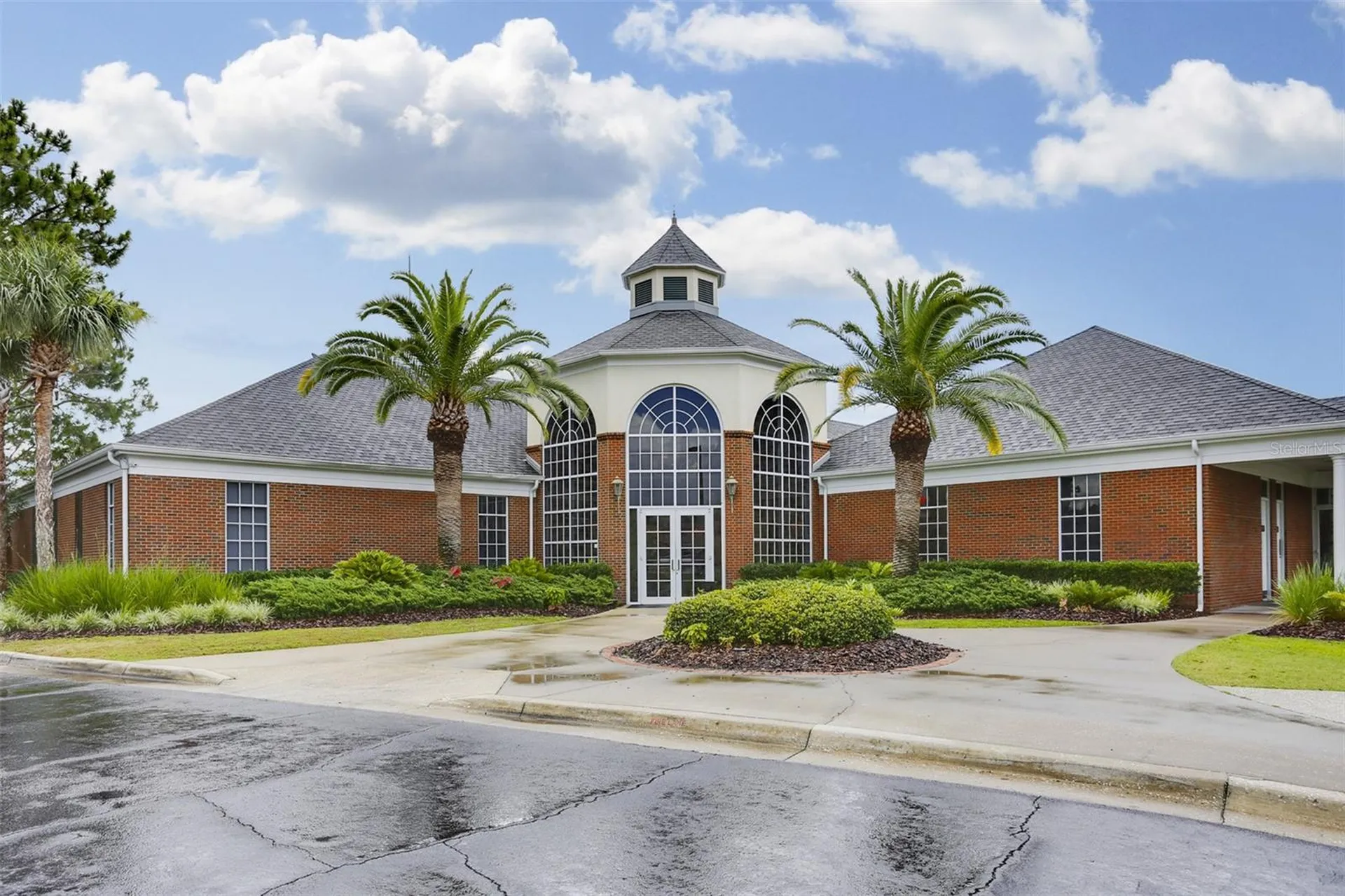 10121 Kingsbridge Avenue Tampa FL 33626