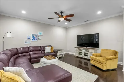 10121 Kingsbridge Avenue Tampa FL 33626