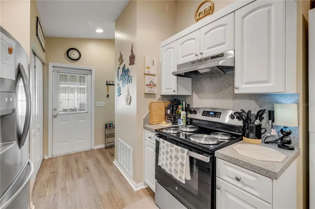 3314 Tamarind Drive Edgewater FL 32141