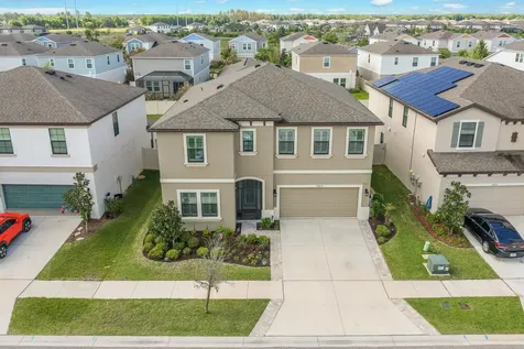 14615 Red Castle Avenue Lithia FL 33547