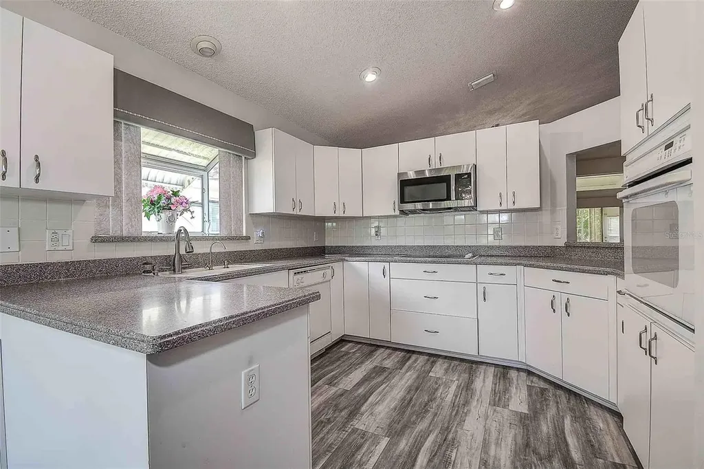 1020 Trafalgar Drive New Port Richey FL 34655