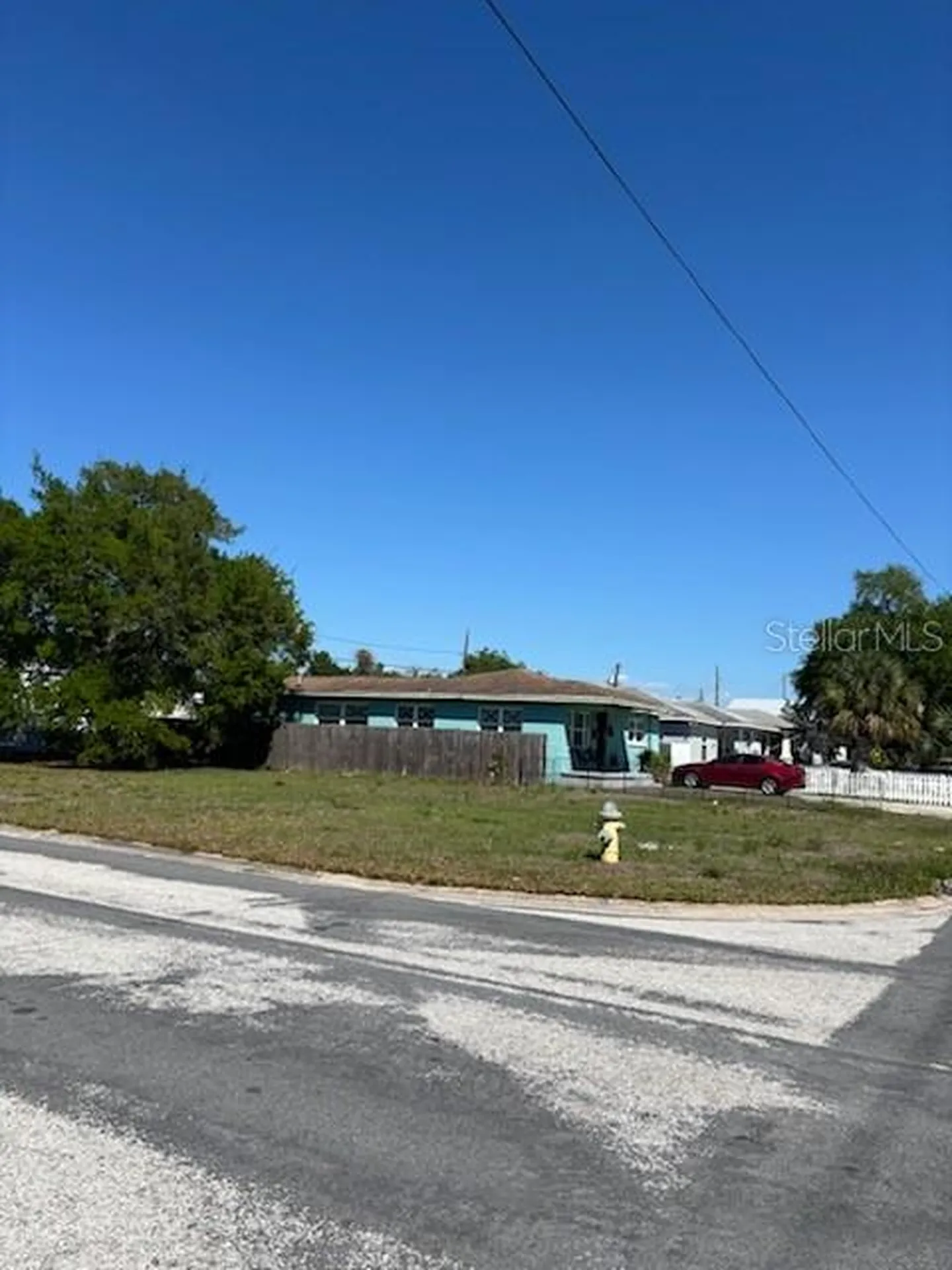 2869 Emerson Avenue S St Petersburg FL 33712
