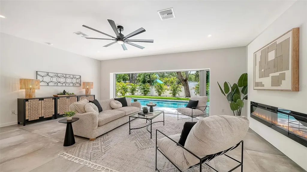 2050 Euclid Terrace Sarasota FL 34239