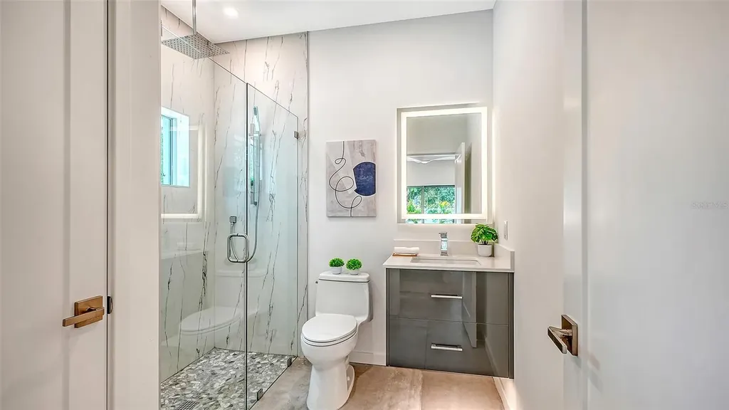 2050 Euclid Terrace Sarasota FL 34239
