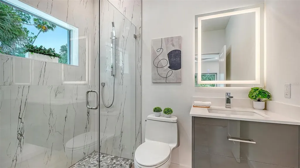 2050 Euclid Terrace Sarasota FL 34239