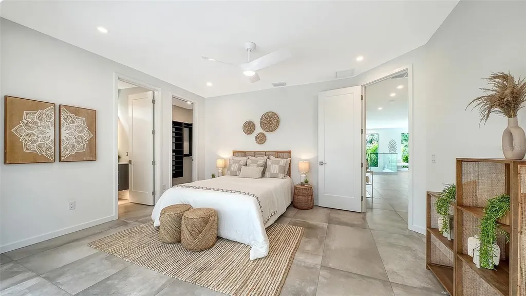 2050 Euclid Terrace Sarasota FL 34239