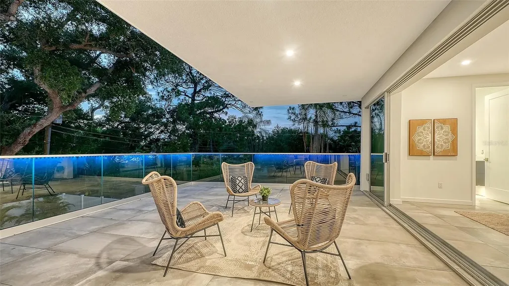 2050 Euclid Terrace Sarasota FL 34239