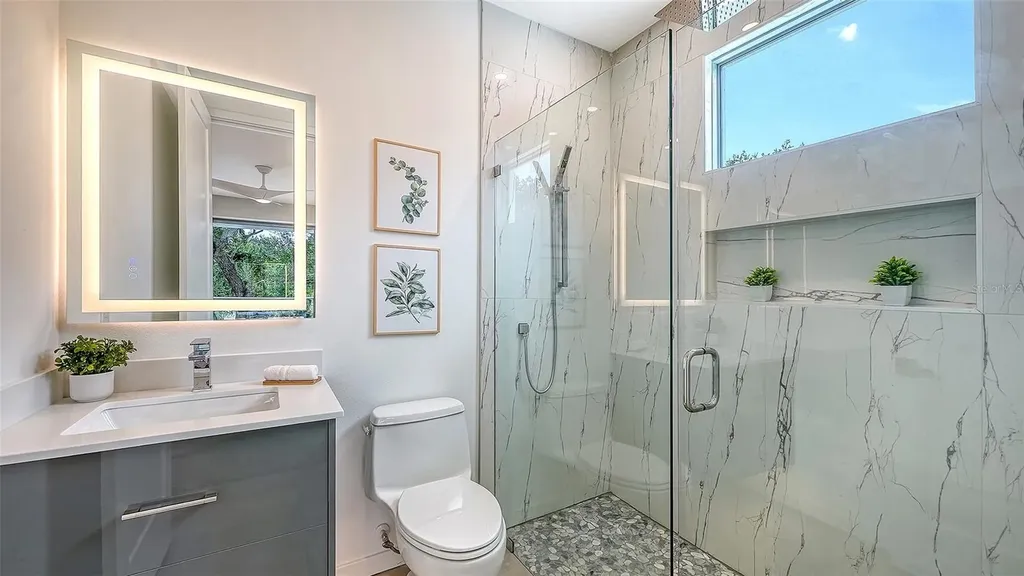 2050 Euclid Terrace Sarasota FL 34239
