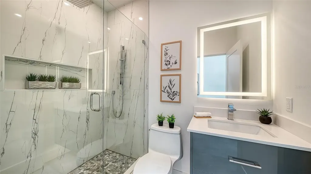 2050 Euclid Terrace Sarasota FL 34239