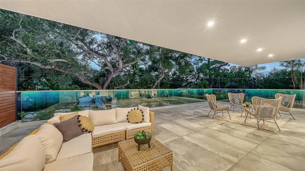 2050 Euclid Terrace Sarasota FL 34239