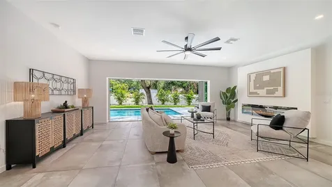 2050 Euclid Terrace Sarasota FL 34239