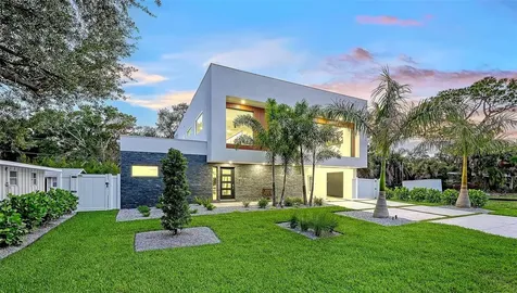 2050 Euclid Terrace Sarasota FL 34239