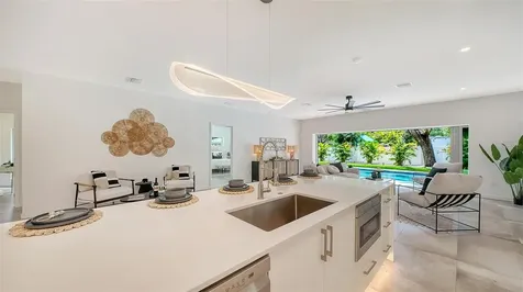 2050 Euclid Terrace Sarasota FL 34239