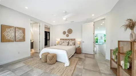 2050 Euclid Terrace Sarasota FL 34239