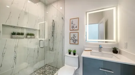 2050 Euclid Terrace Sarasota FL 34239