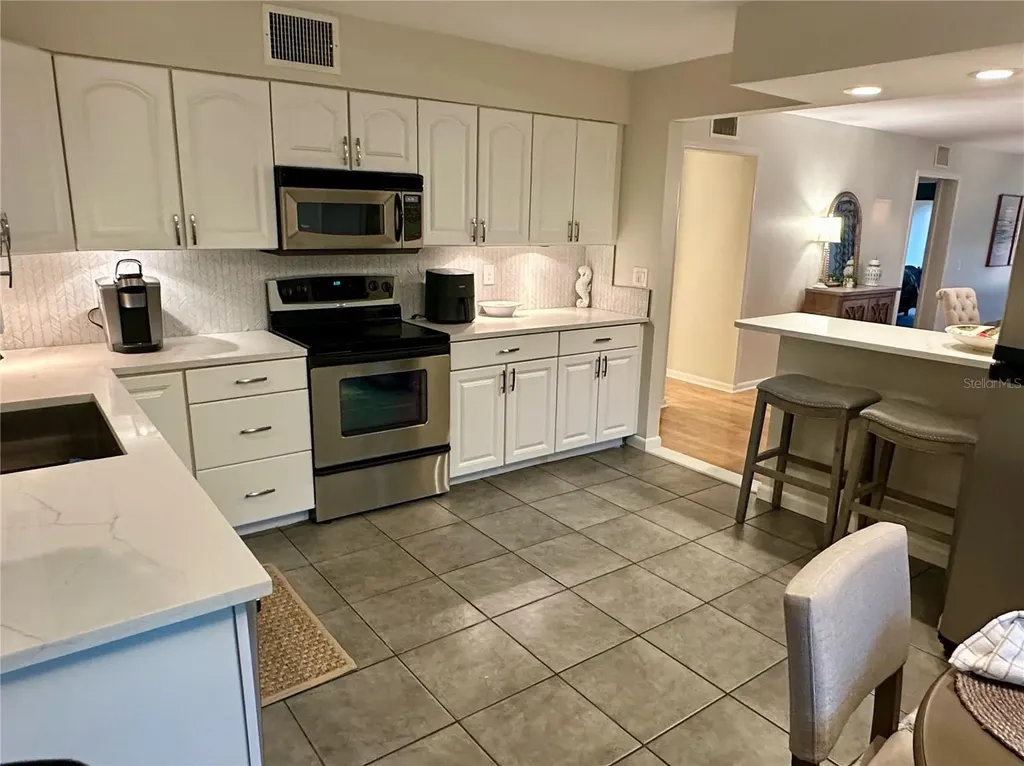 8626 54th Avenue W Bradenton FL 34210