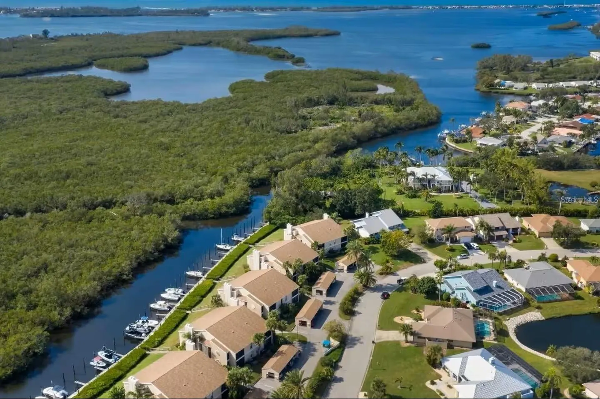 8626 54th Avenue W Bradenton FL 34210
