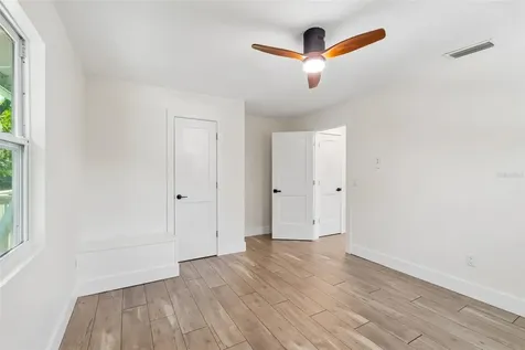 7418 Seagull Way Tampa FL 33635