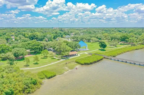 7418 Seagull Way Tampa FL 33635