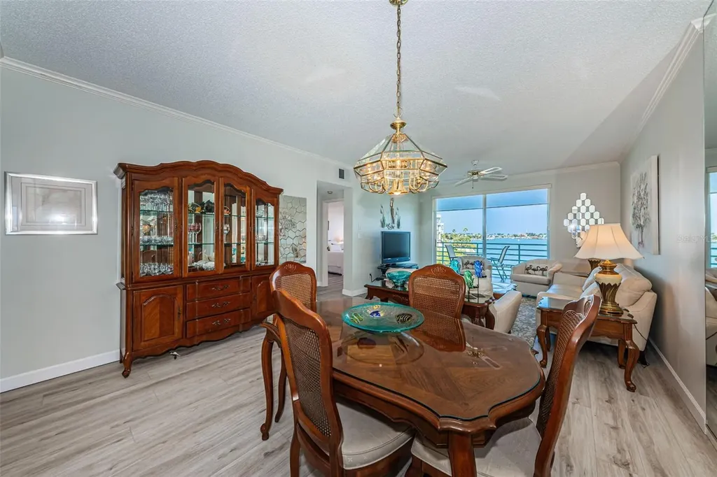 7979 Sailboat Key Boulevard S South Pasadena FL 33707