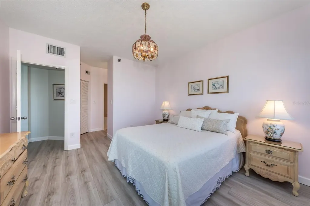 7979 Sailboat Key Boulevard S South Pasadena FL 33707